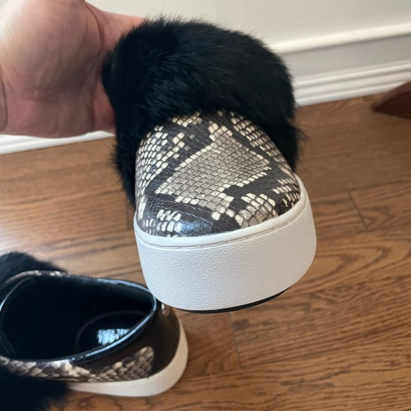 Michael Kors Maven Embossed Snakeskin Print Leather and Rabbit Fur Sneak… - Picture 9 of 13